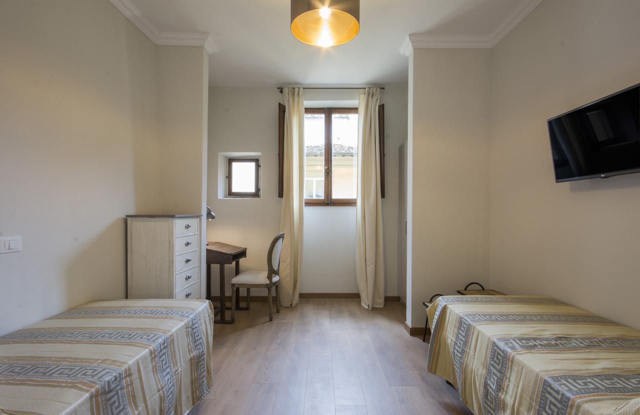 Iris Apartments By Mmega Floransa Dış mekan fotoğraf
